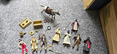 Indiana jones action figure - jones,