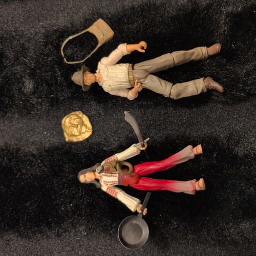 Marion ravenwood and indiana - ravenwood,