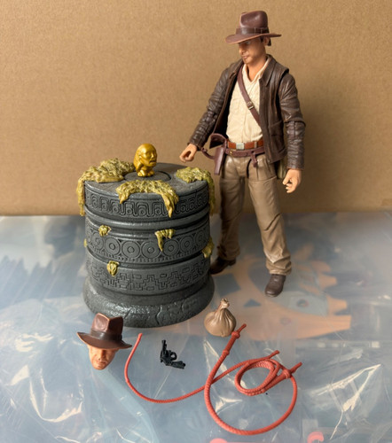 Indiana jones adventure series - indiana,