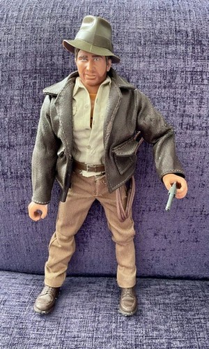 Indiana jones action - jones,